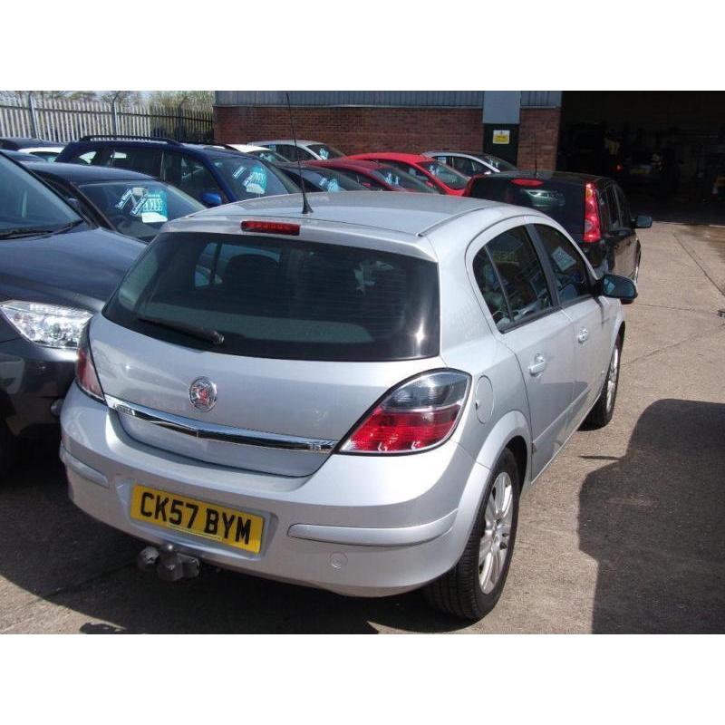 2007 Vauxhall Astra 1.8 i 16v Design 5dr