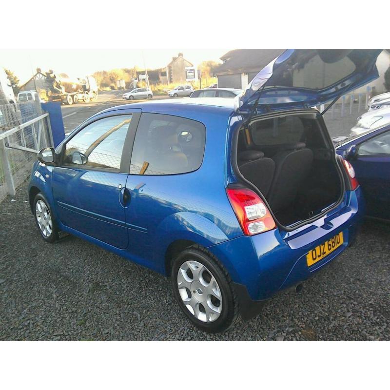 09 Renault Twingo 1.2 3 door Moted 12 MTS Full service history ( can be viewed inside anytime)