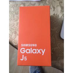 Samsung Galaxy J5 New Gold Colour 8Gb Unopened