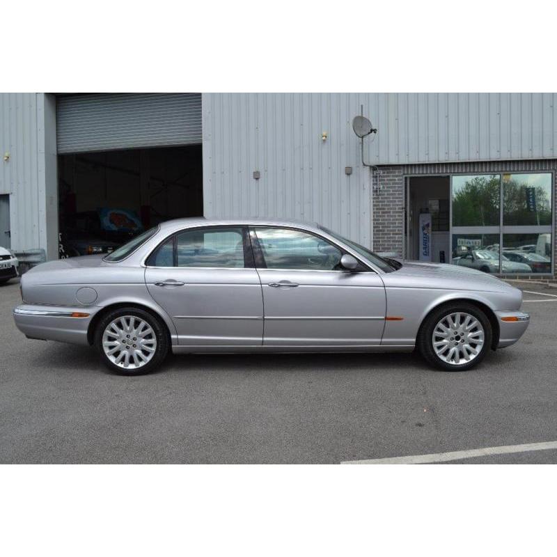 2004 Jaguar XJ 3.0 SE 4dr