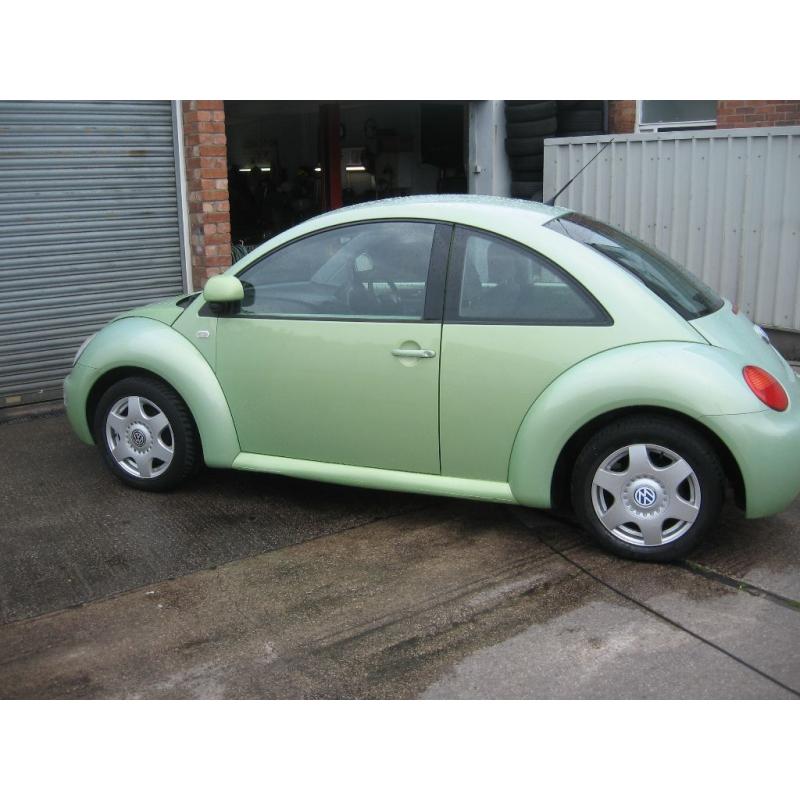 EXCELLENT SEPT 2000 2LTR VW BEETLE WITH LOW MILEAGE