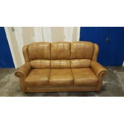 LIGHT BROWN / TAN GENUINE LEATHER 3 SEATER SOFA ON WOODEN FEETS / SUITE / SETEE DELIVERY AVAILABLE