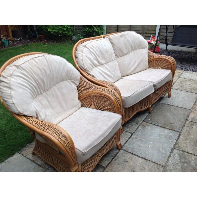 Pre -owned Haddon House conservatory wicker furniture (6 pieces) for sale