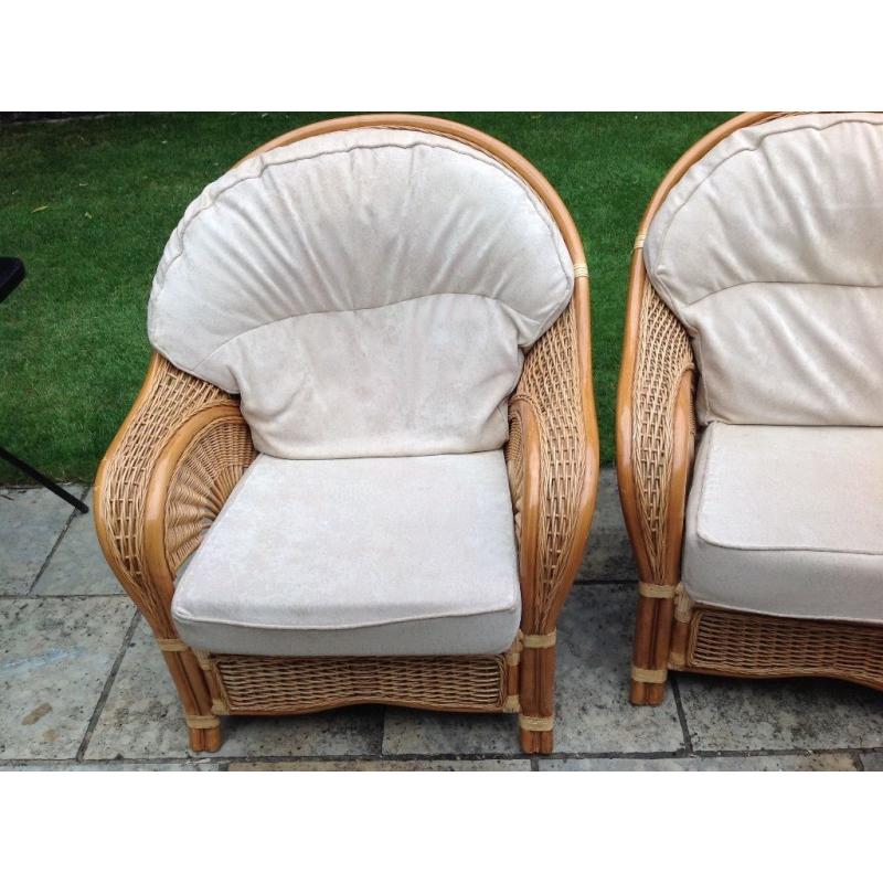 Pre -owned Haddon House conservatory wicker furniture (6 pieces) for sale