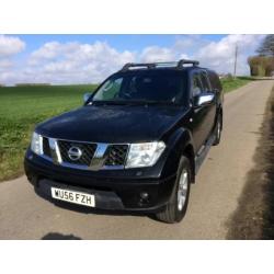 2006 56 NISSAN NAVARA 2.5 AVENTURA DCI 4X4 SHR SWB D/C 1D AUTO 174 BHP DIESEL