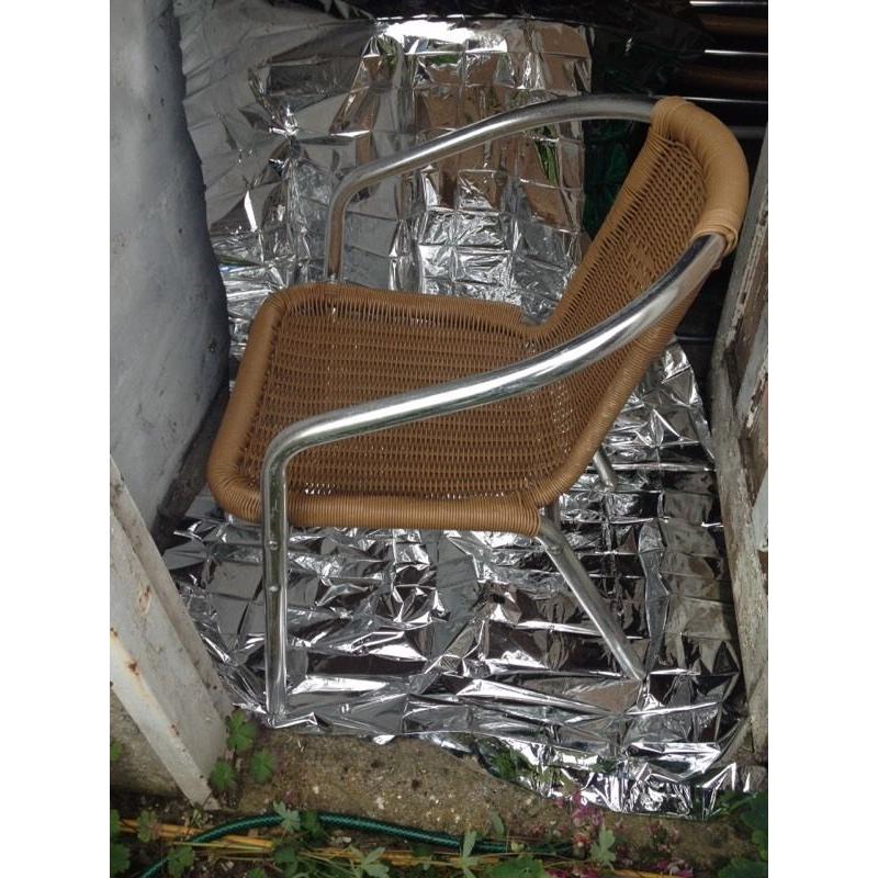 6 chairs and 2 table for Garden or coffee shop