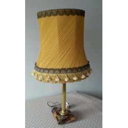 Table lamp