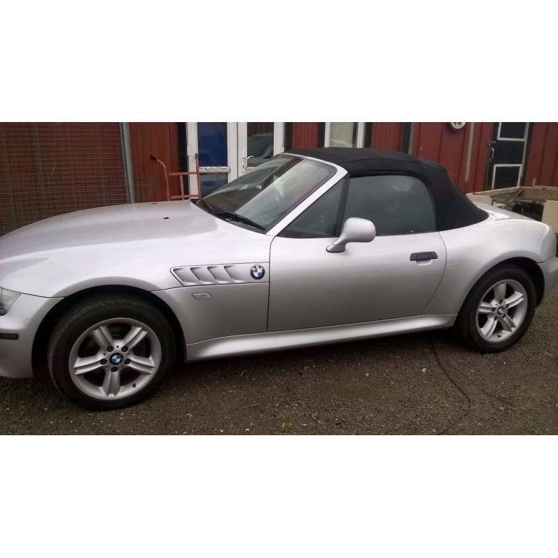 BMW 2000 Z3 ROADSTER 2 D R CONVERTIBLE 1.9 MANUAL SILVER