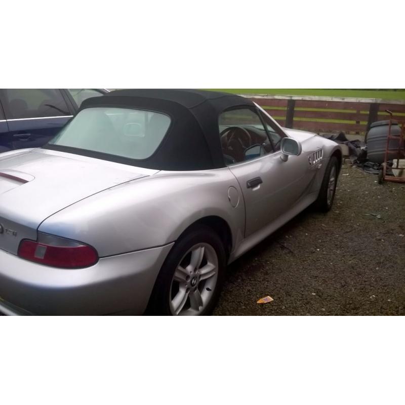 BMW 2000 Z3 ROADSTER 2 D R CONVERTIBLE 1.9 MANUAL SILVER