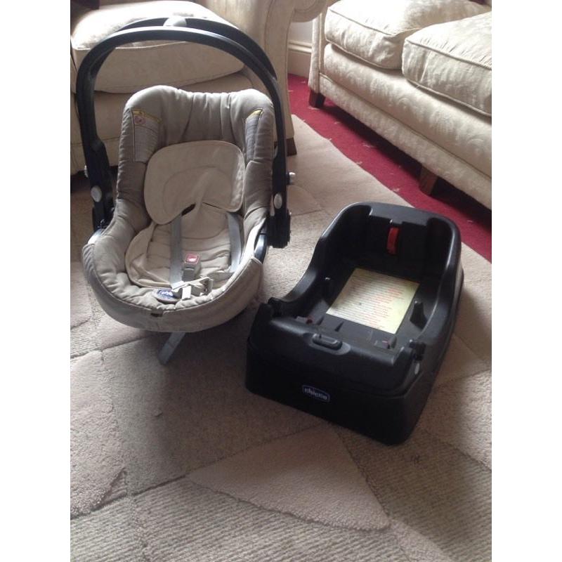 Graco car seat with base