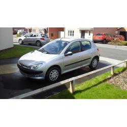 Peugeot 206 for sale, good condition, drives well.