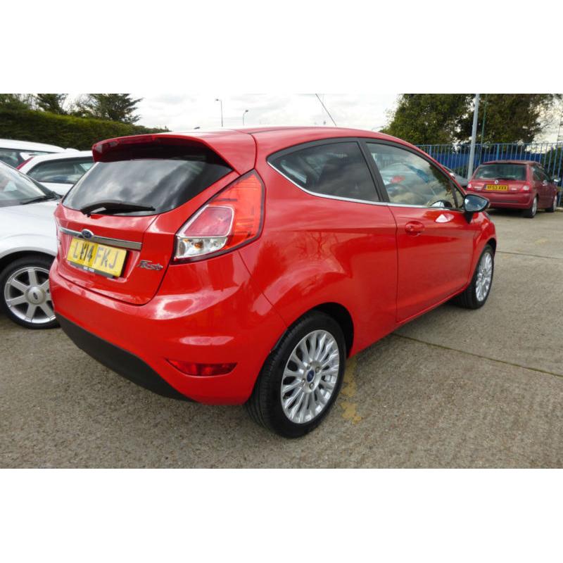 Ford Fiesta 1.0 ECOBOOST S/S TITANIUM, FFSH, ONE LADY OWNER, LOW MILES!!!!