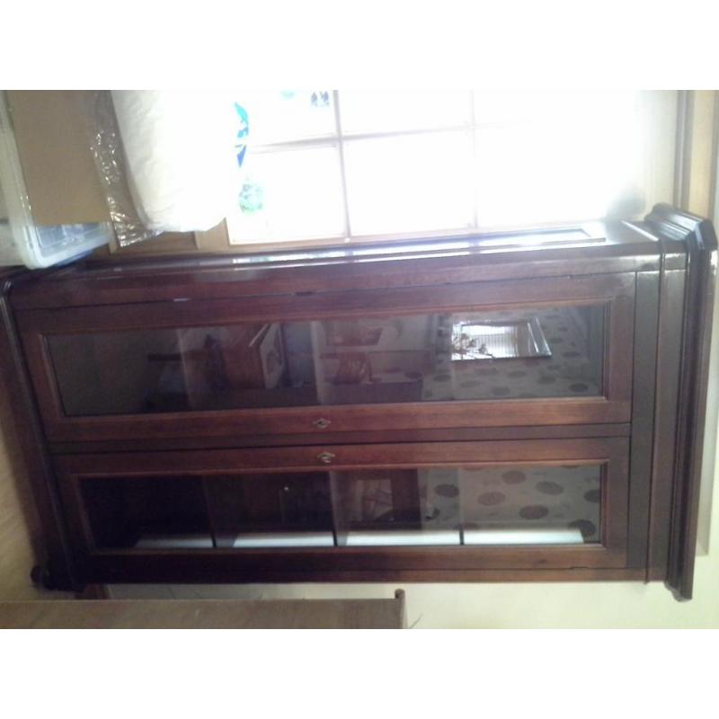 glass display cabinet