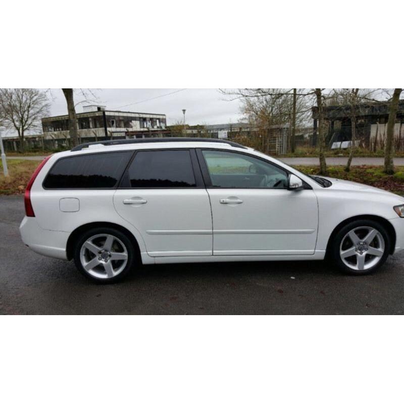 Volvo v50