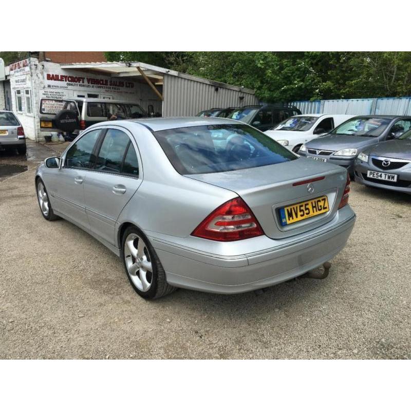 2005 55 MERCEDES-BENZ C CLASS 2.1 C220 CDI AVANTGARDE SE 4D AUTO 148 BHP DIESEL