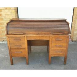 Vintage Solid Oak 1920's Roll Top Desk