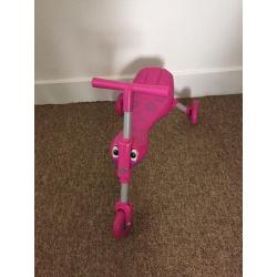 Girls pink scuttle bug in fab condition