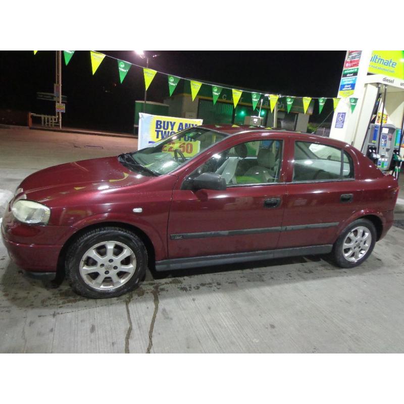 2003 top spec vauxhall astra 1.7 dti diesel with long mot cheap tax and FREE DELIVERY