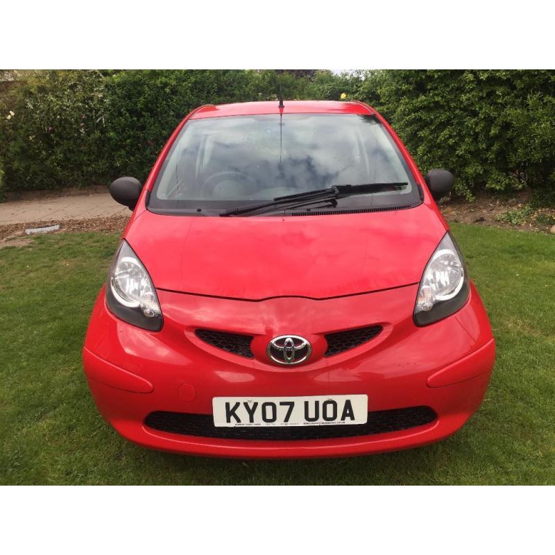 Great Value 2007 Toyota Aygo Excellent Fuel Econ and Low Insur and Rod Tax 71000 Miles June MOT 2017