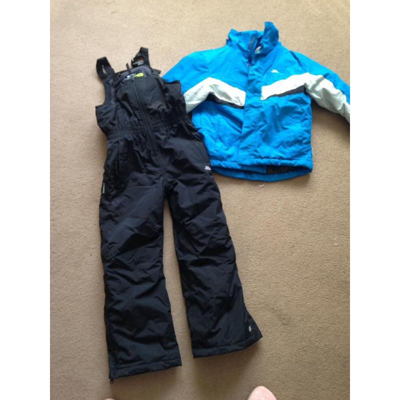 tresspass waterproofs age 5/6