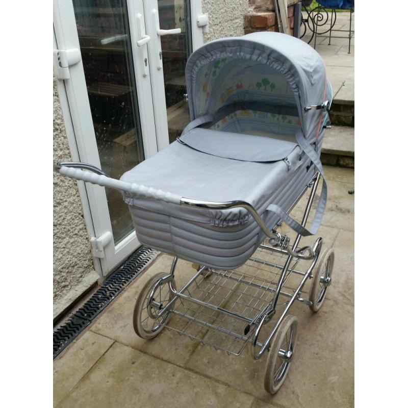 VINTAGE SILVER CROSS PRAM