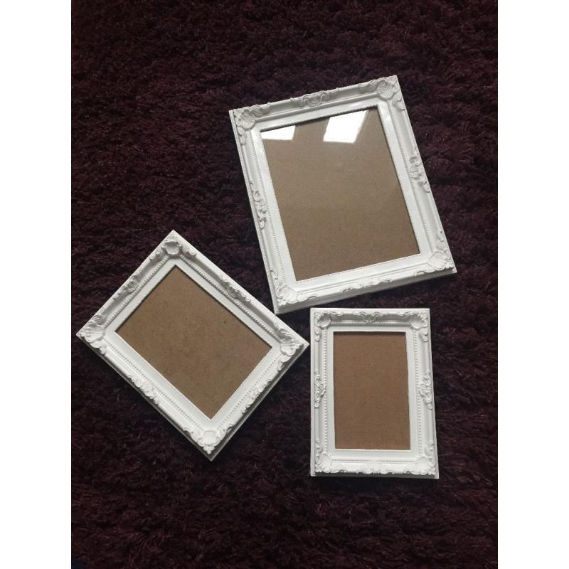 Job Lot plastic photo frames *wedding*