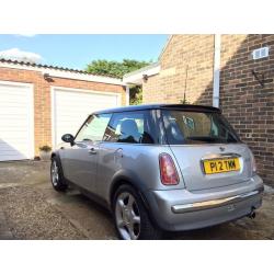 Mini Cooper 1.6/64k mileage/VERY clean car