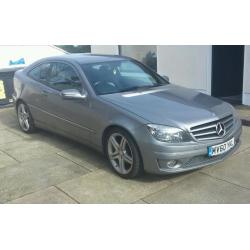 Mercedes benz clc 200 coupe 2010