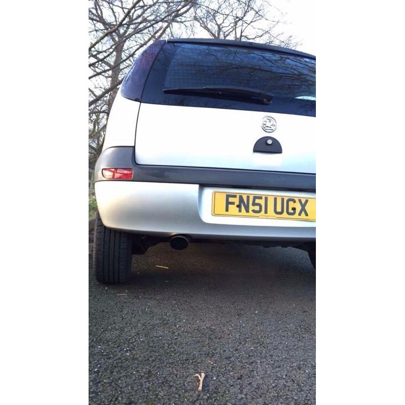 Vauxhall corsa SXI 2001