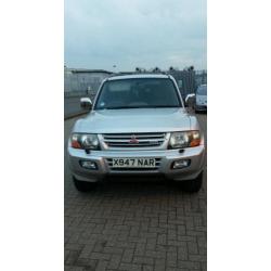 Mitsubisi shogun 3.2 5Dr AUTO 7SEATS FULL SERVICE HISTORY