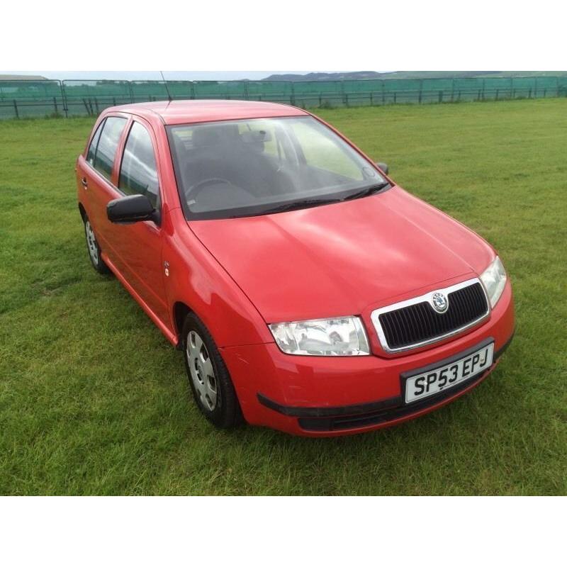 LOW MILES LONG MOT SERVICE HISTORY SKODA FABIA CLASSIC 1.2 5 DOOR