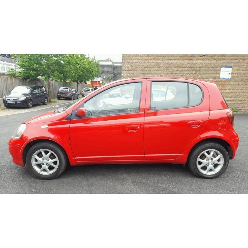 2005(55 reg)TOYOTA YARIS 1.4 DIESEL MANUAL 11 STAMPS F/S/H IN EXCELLENT CONDITION