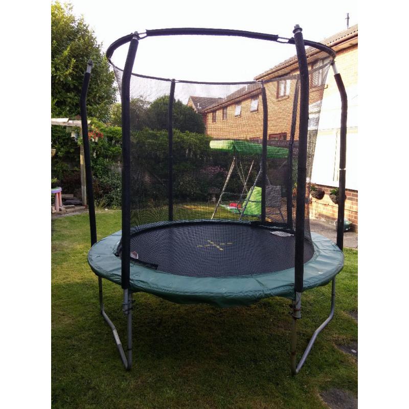 Garden trampoline (7 foot diameter) complete with safety net / poles