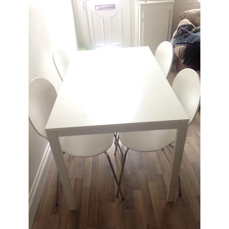 IKEA WHITE DINING TABLE & 4 CHAIRS