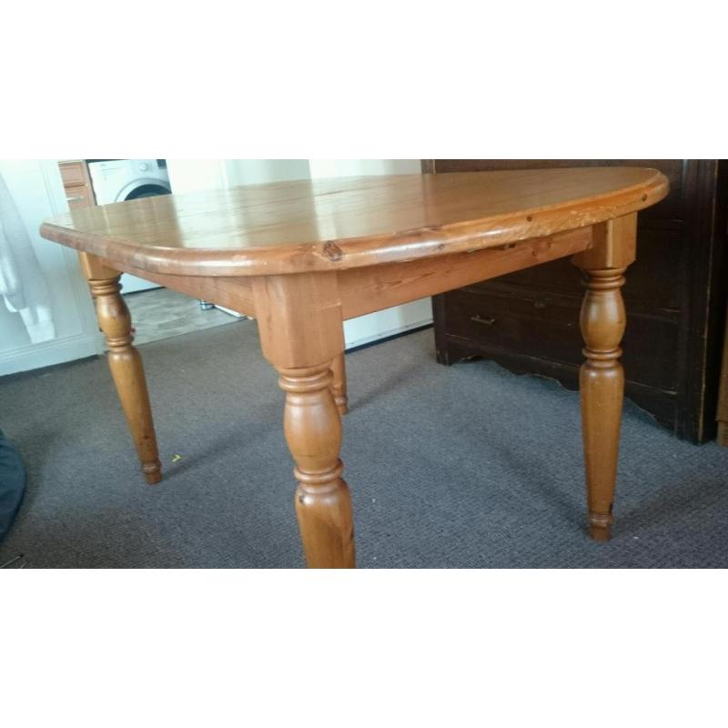 Free delivery!! Dining table