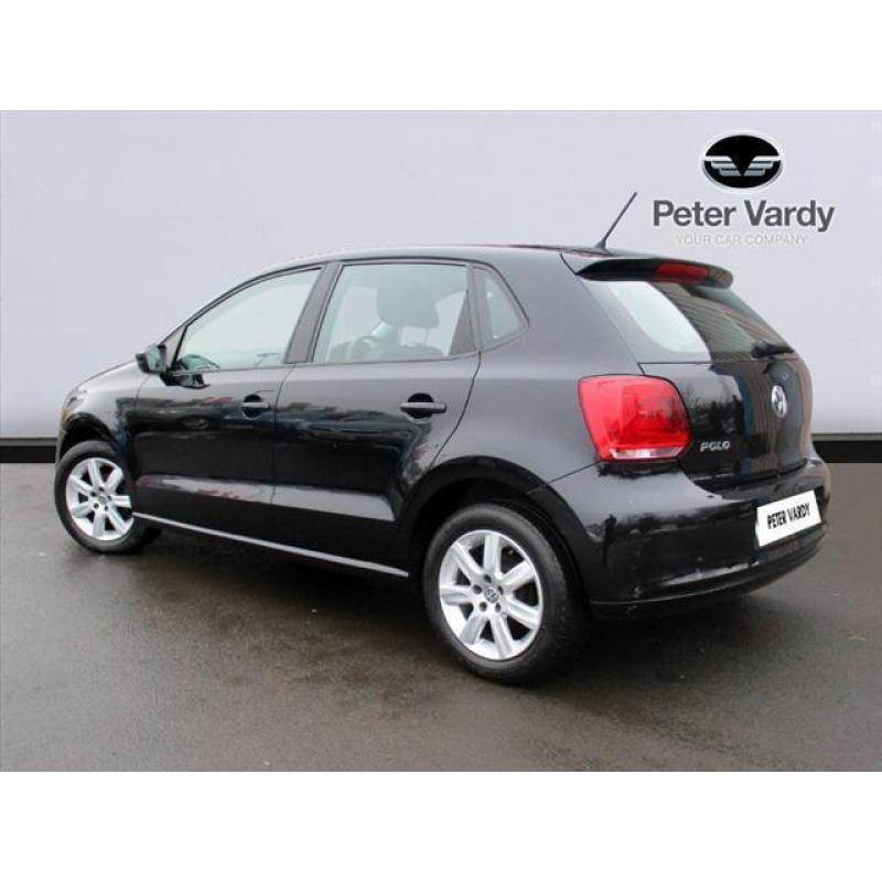 2013 VOLKSWAGEN POLO HATCHBACK