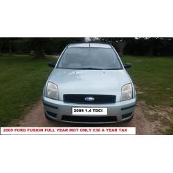 MINT 2005 FORD FUSION FULL YEAR MOT ONLY 30 POUND A YEAR ROAD TAX