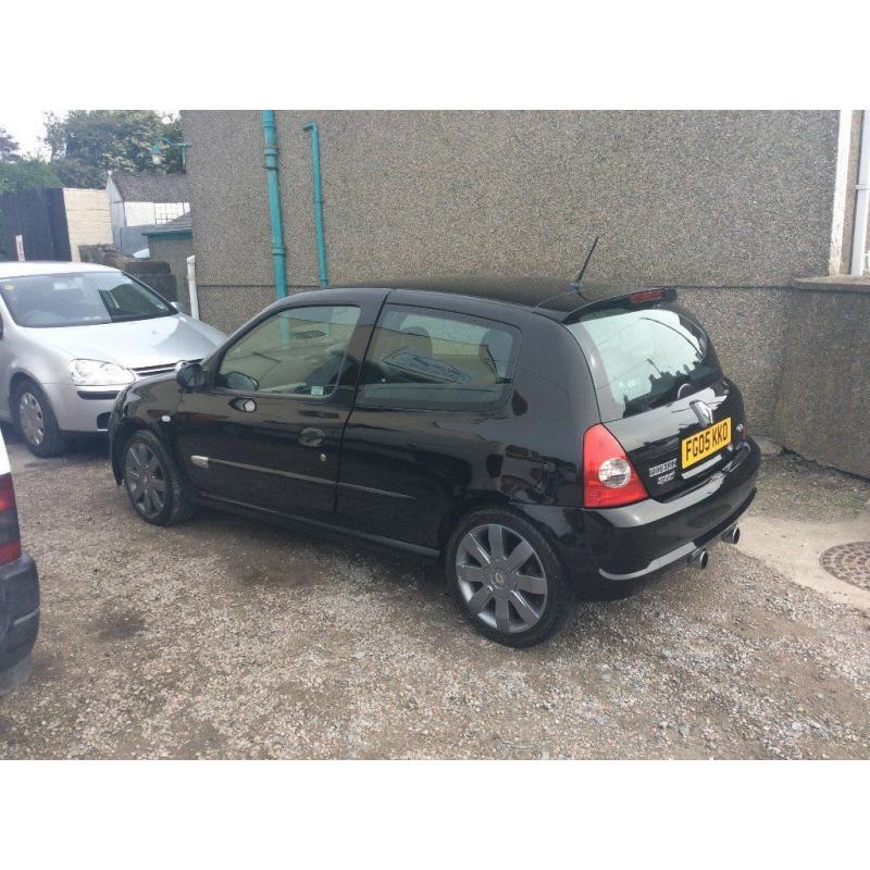 clio sport 182 ff black/gold flakes MINT 86k belt and dephaser done