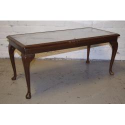 Queen Anne Style Coffee Table (DELIVERY AVAILABLE)