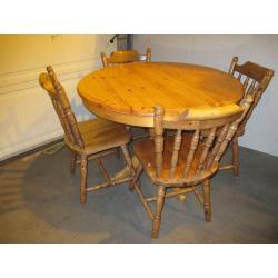 ROUND SOLID PINE FARMHOUSE STYLE PEDESTAL EXTENDING DINING TABLE WITH FOUR 4 CHAIRS FREE DELIVERY