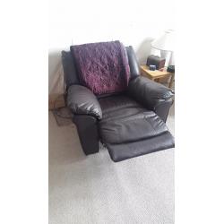 Soft 3 seater plus recliner chair real leather