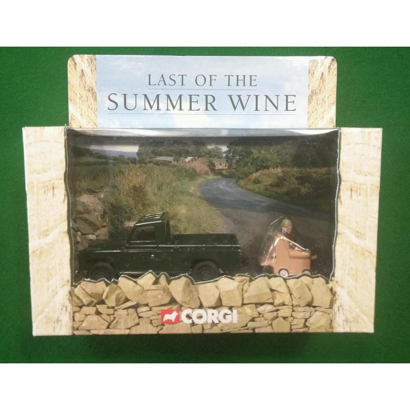 Corgi Last of the summer wine Landrover with Compo figure