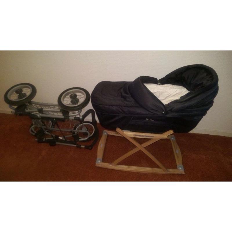 Silver Cross Sleepover Deluxe pram and moses basket