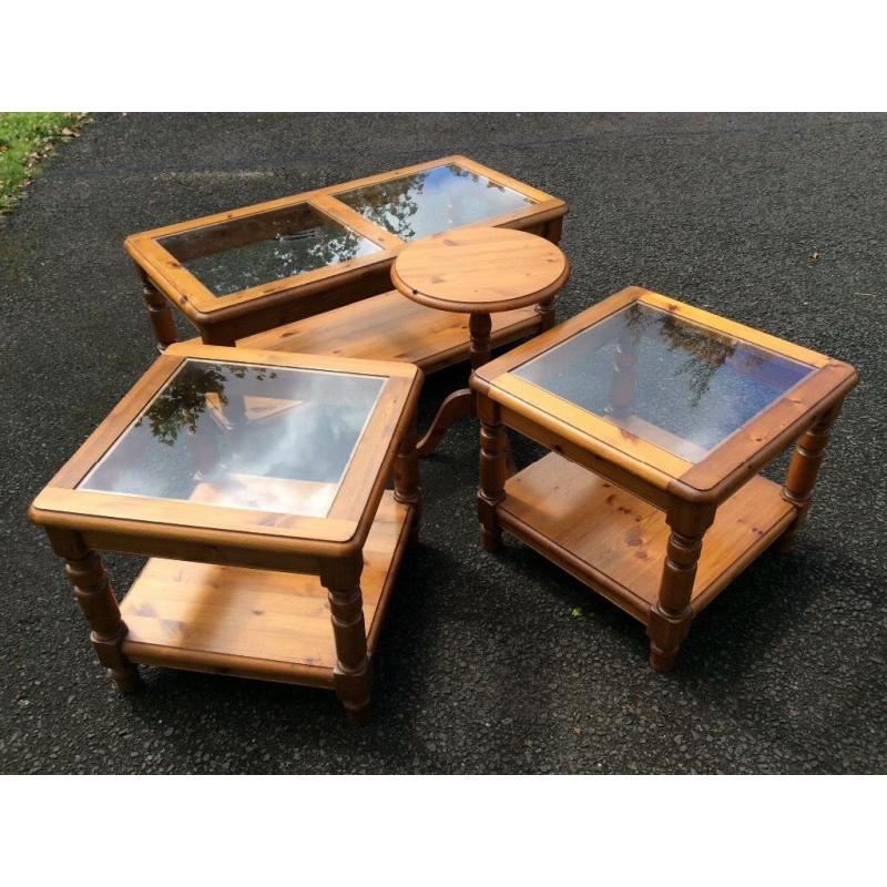 DUCAL COFFEE TABLE SET