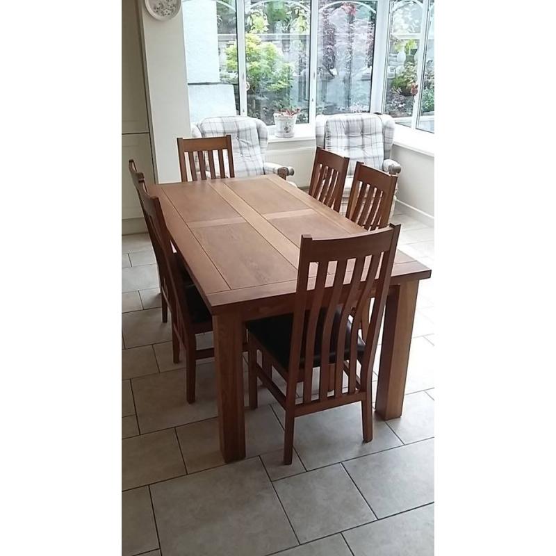 Solid Oak Table +6 Chairs