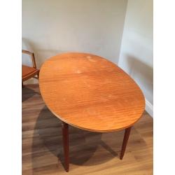 Extending dinning table