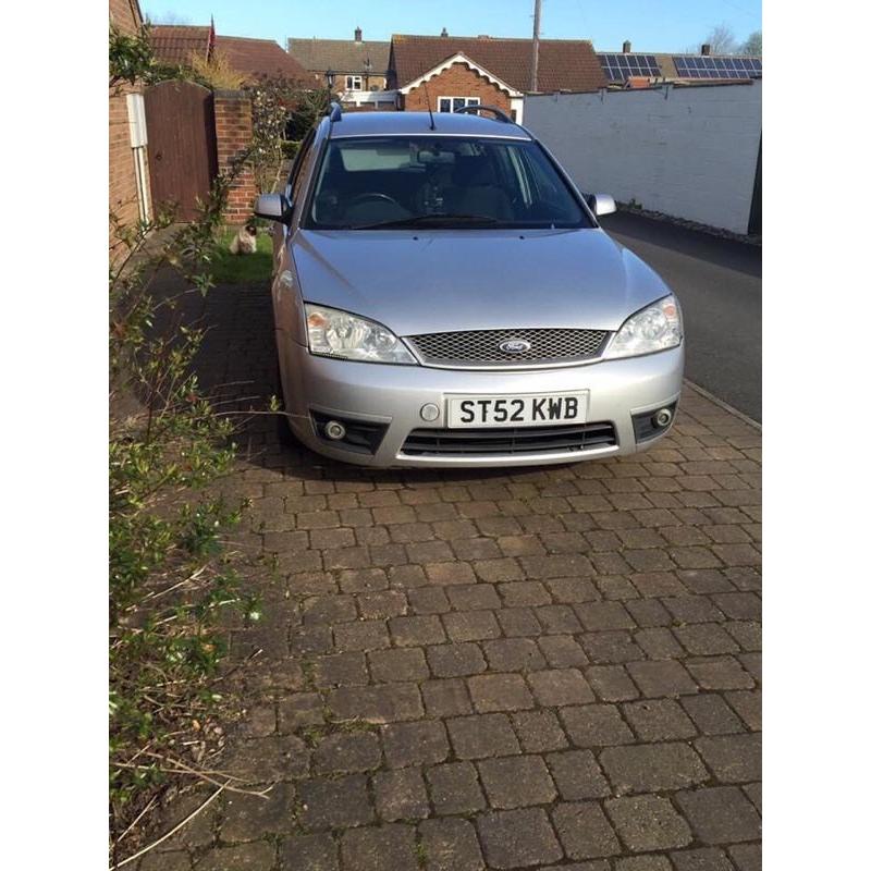 Ford mondeo estate