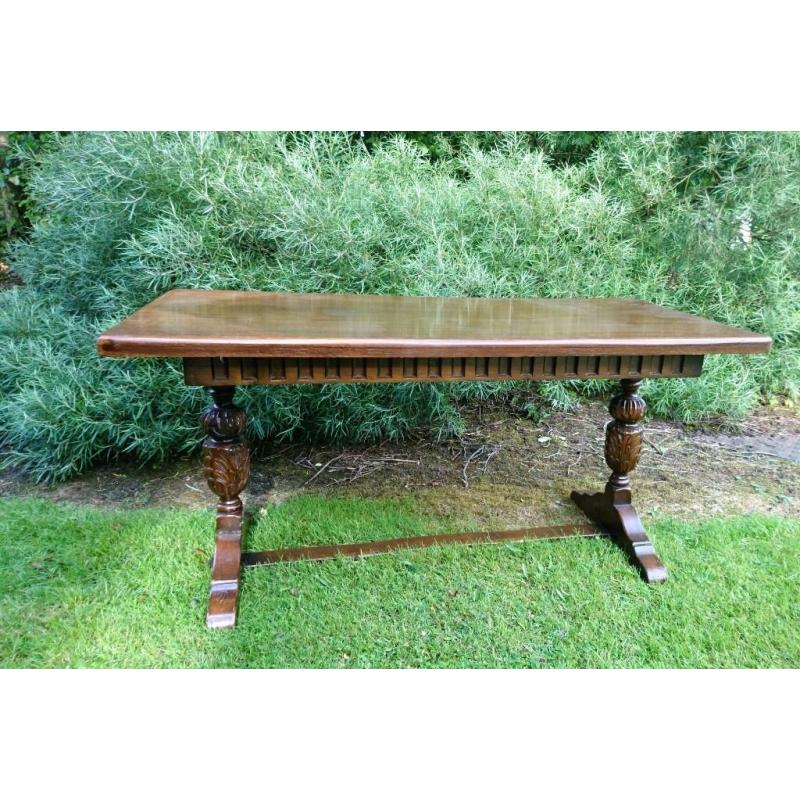 Dinning Table