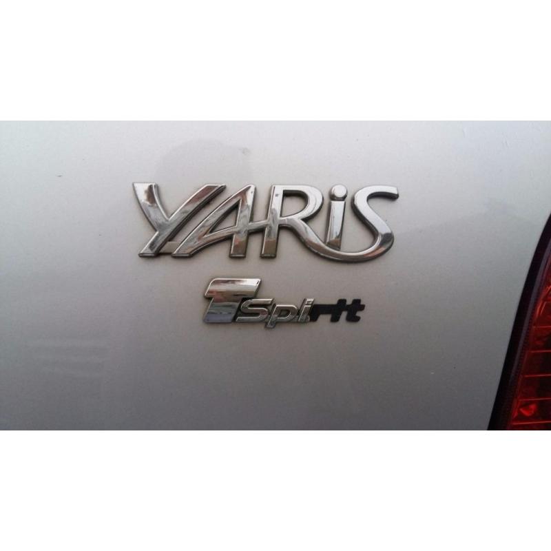 OCTOBER 05 TOYOTA YARIS T SPIRIT AUTOMATIC PETROL 5 DOOR. 1.3 engine. 5900 miles 1 full year MOT