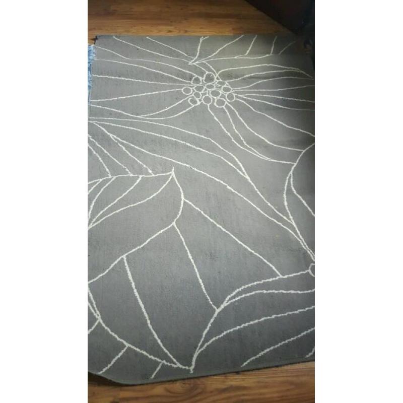 Grey rug